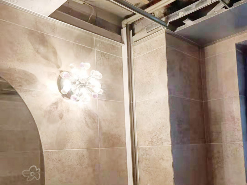 廣州廚房局部裝修大概多少錢,廚房翻新一般價(jià)格是1.5萬(wàn)元左右