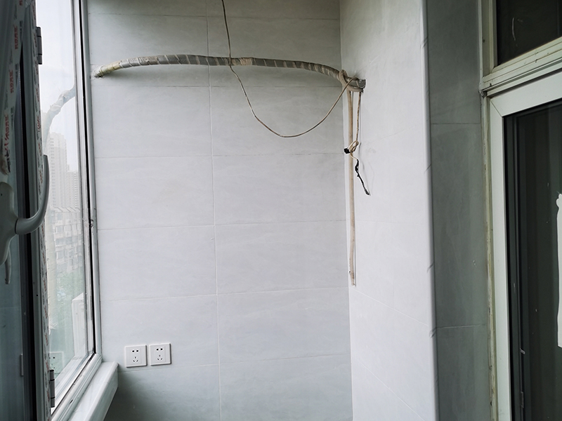 新房陽臺裝修找誰好？房屋局部裝修公司聯(lián)系電話多少？(圖3)