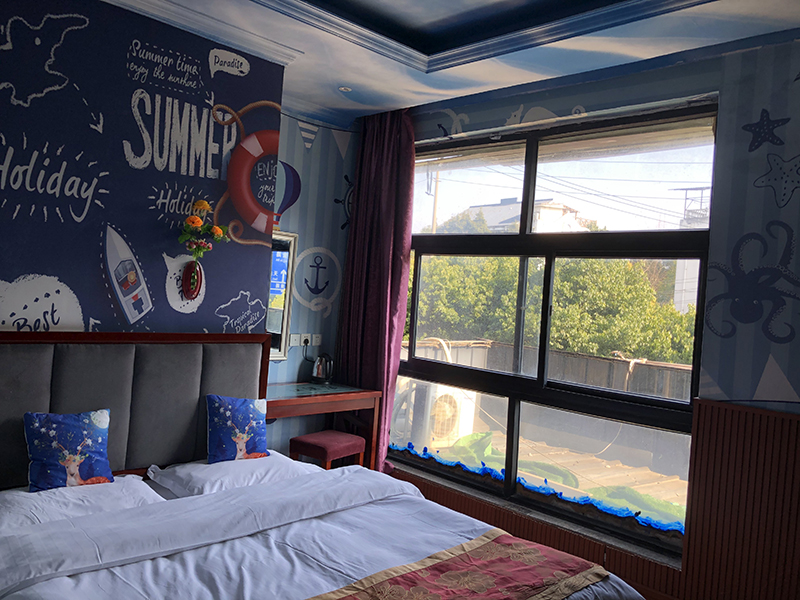 兒童房墻面潮濕掉皮怎么翻新，家庭舊墻面翻新技巧(圖1)