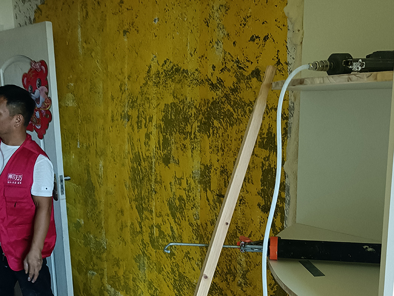 硅藻泥和乳膠漆哪個好？硅藻泥墻面臟了怎么翻新？(圖3)