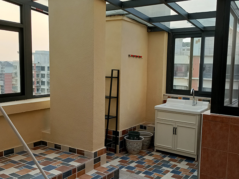 陽(yáng)臺(tái)裝修并沒(méi)那么簡(jiǎn)單！陽(yáng)臺(tái)梁下口貼磚技巧介紹(圖3)