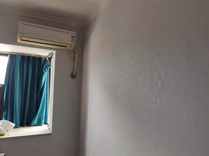 臥室墻壁起皮、發(fā)霉、有色差怎么辦？(圖1)