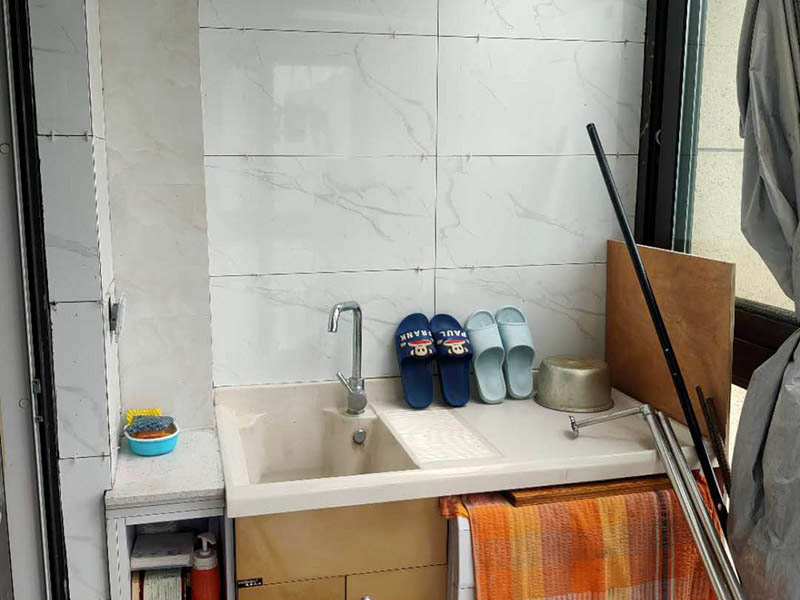 二手房局部裝修要注意什么？小戶型怎樣打造舒適陽臺(tái)？(圖4)