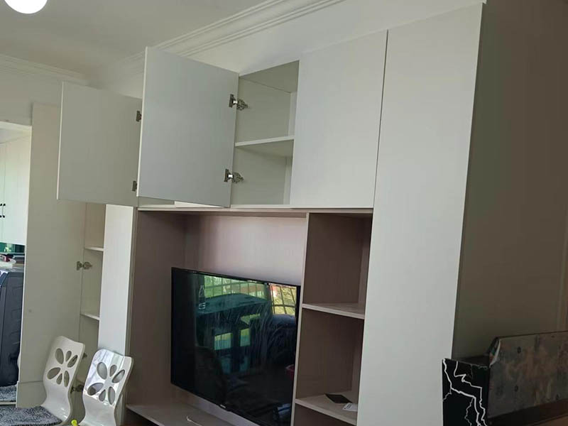 客廳電視背景墻這樣裝修設計好看又實用(圖4)