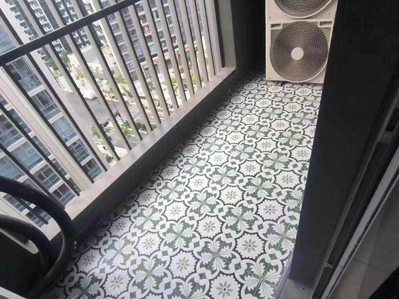 陽臺一般用什么顏色的瓷磚(圖1) 陽臺一般用什么顏色的瓷磚(圖1)