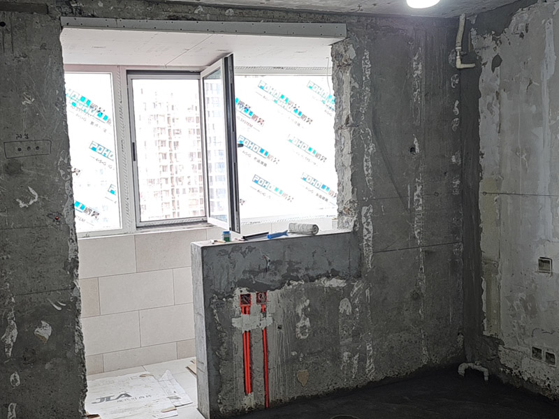 陽(yáng)臺(tái)漏水到樓下便宜的解決方法