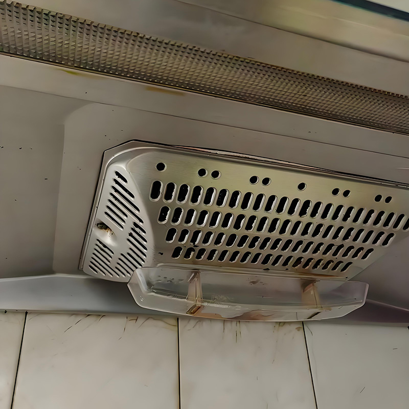 清洗油煙機(jī)師傅為什么洗的那么干凈(圖2) 清洗油煙機(jī)師傅為什么洗的那么干凈(圖2)