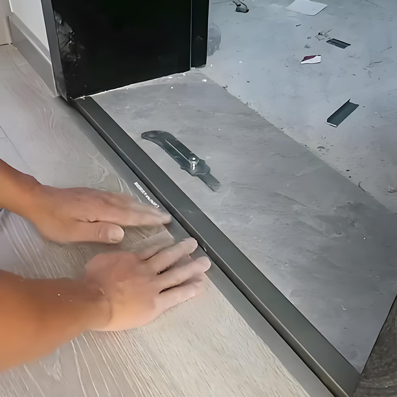 衛(wèi)生間過門石滲水解決辦法(圖1) 衛(wèi)生間過門石滲水解決辦法(圖1)