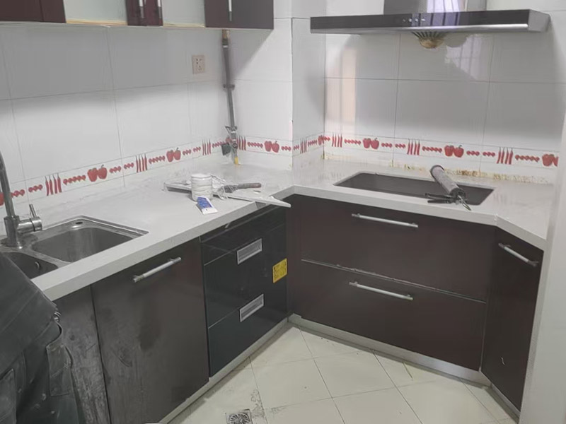 廚房瓷磚縫隙漏水怎么辦？防水防霉修補攻略(圖2)