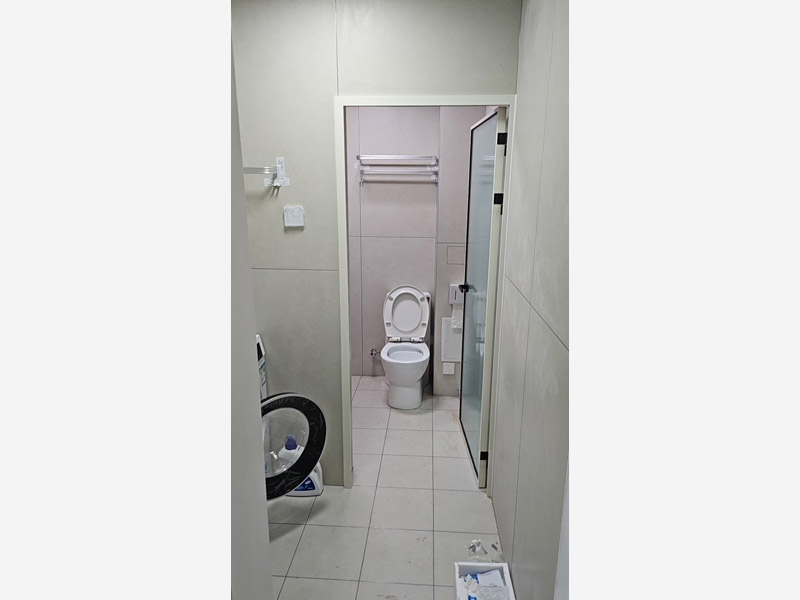 透明防水膠能解決瓷磚縫隙漏水嗎？實(shí)測(cè)效果公開(kāi)(圖2)