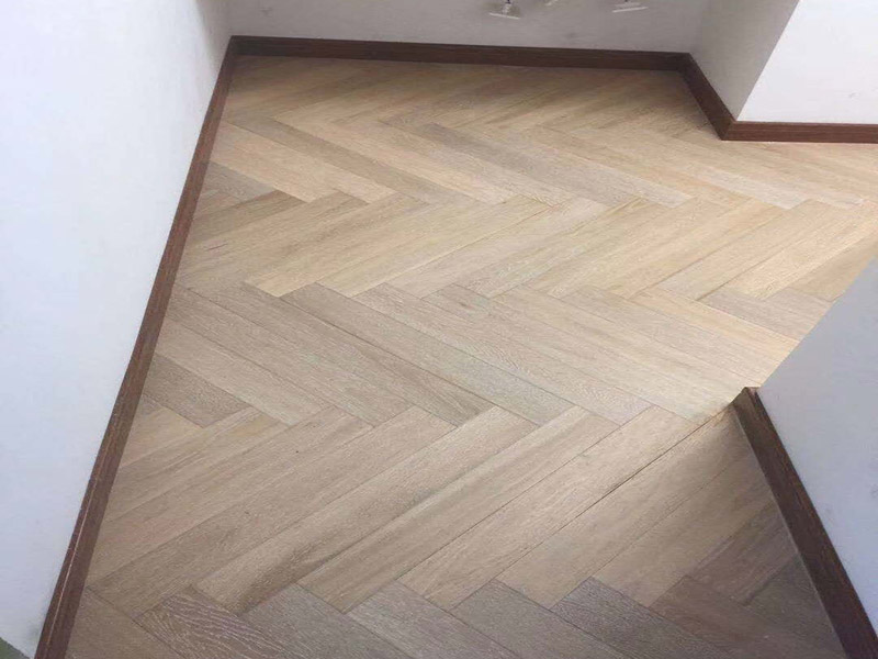 蘇州地面安裝地板坡度大怎么解決(圖3) 蘇州地面安裝地板坡度大怎么解決(圖3)